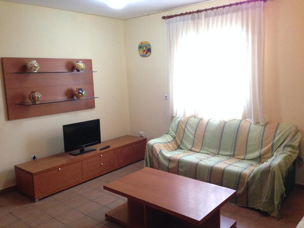 TV a/nebo společenská místnost v ubytování Albergue De Puntas De Calnegre