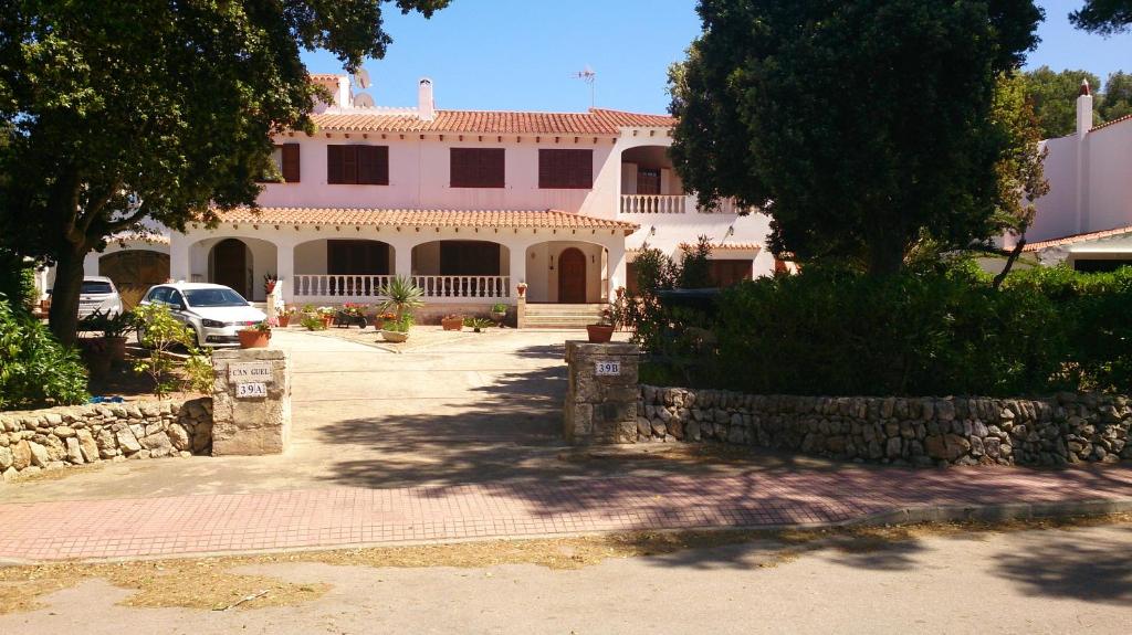 Budova, kde se vila nachází