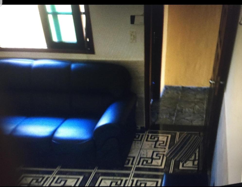  CASA COM PISCINA Á MENOS DE 100 METROS DA PRAIA