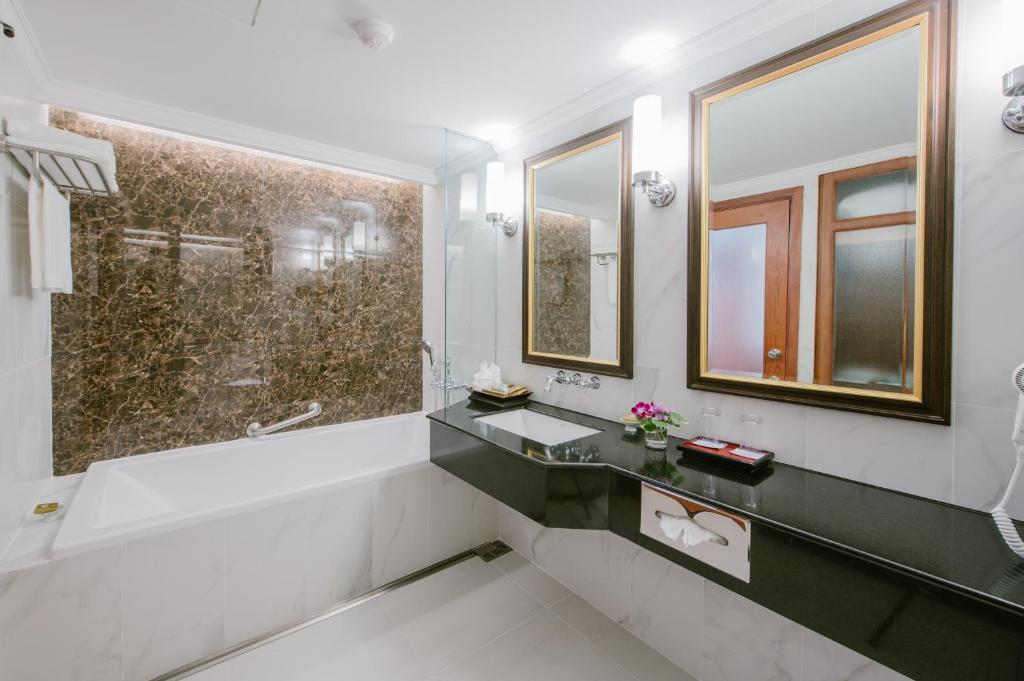 The Empress Premier Chiang Mai - 18