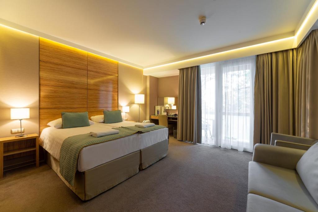 Hotel Pagony Wellness - Resim 32