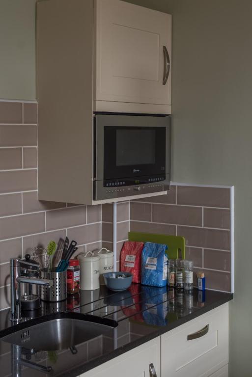 Murrayfield Spacious 2-bedroom apartment - Two-Bedroom Apartment