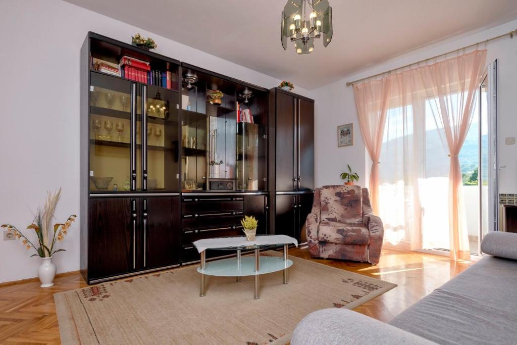 Posedenie v ubytovaní Apartments Draganic