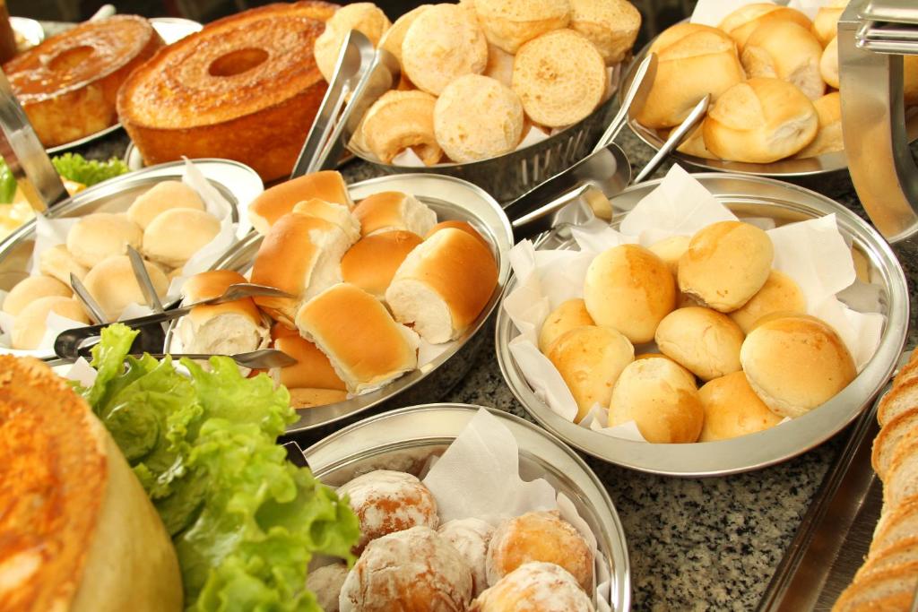 Trevi Hotel e Business