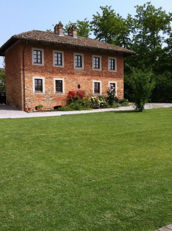 Zahrada ubytování B&B Cascina Gaione Via Gallina,18b 12052 Neive cn