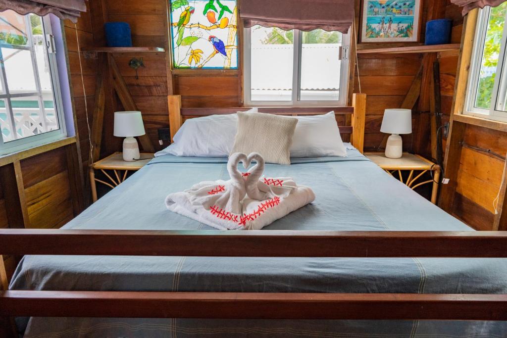 Hummingbirds Cabins - Вилла с одной спальней