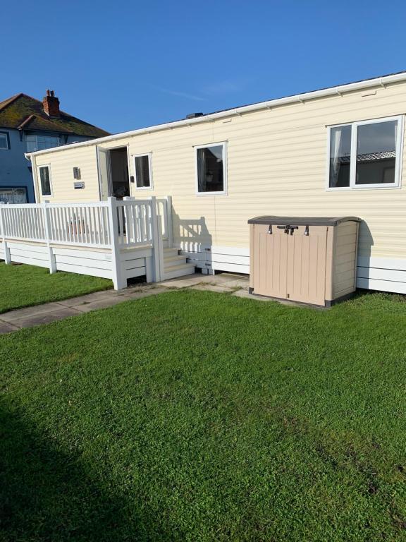 Lyons Robin Hood caravan park