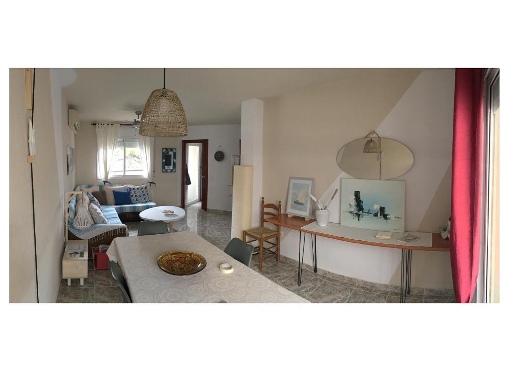Fotografia z galérie ubytovania MARINA CUNIT v destinácii Cunit