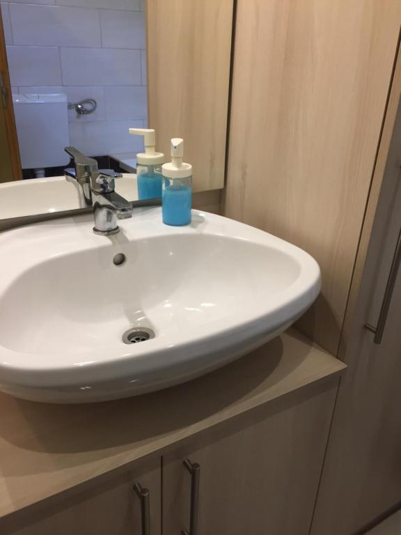 Bagno di Budapest Airport , accommodation in Vecsés