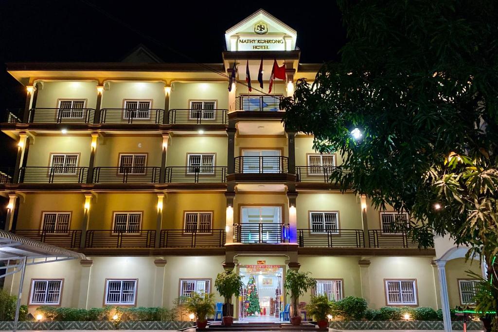 Nathy Kohkong Hotel - отзывы и видео