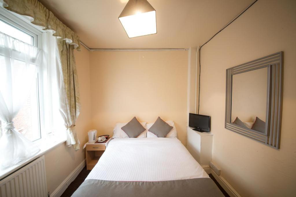 MyRoomz Hollingdales Hotel - Resim 23