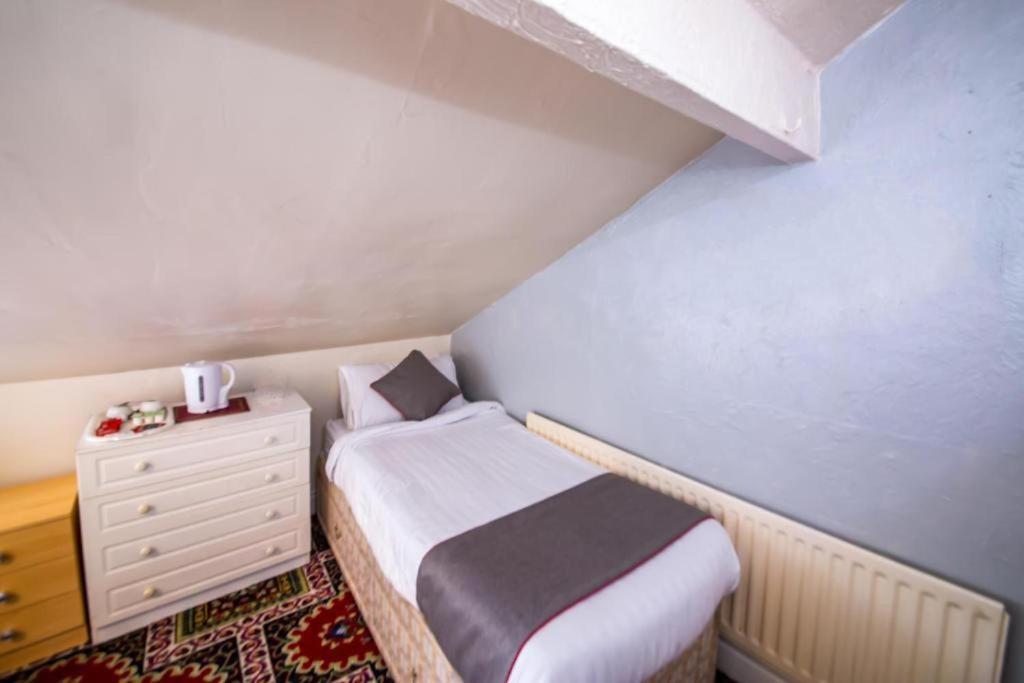 MyRoomz Hollingdales Hotel - Resim 10