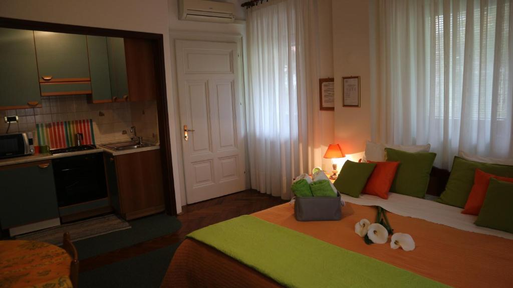 Apartments Ines Komel - 3