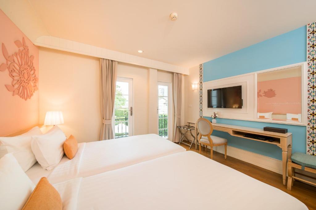 
Premier Room with Balcony
