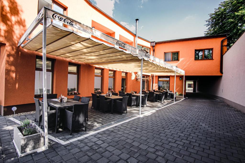 Fotografie z fotogalerie ubytování Hotel U Kostela v destinaci Modřice
