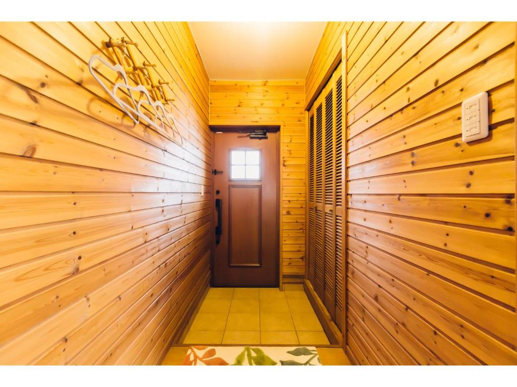 Fotografie z fotogalerie ubytování LAKE view PRIVATE log house v destinaci Jezero Toja
