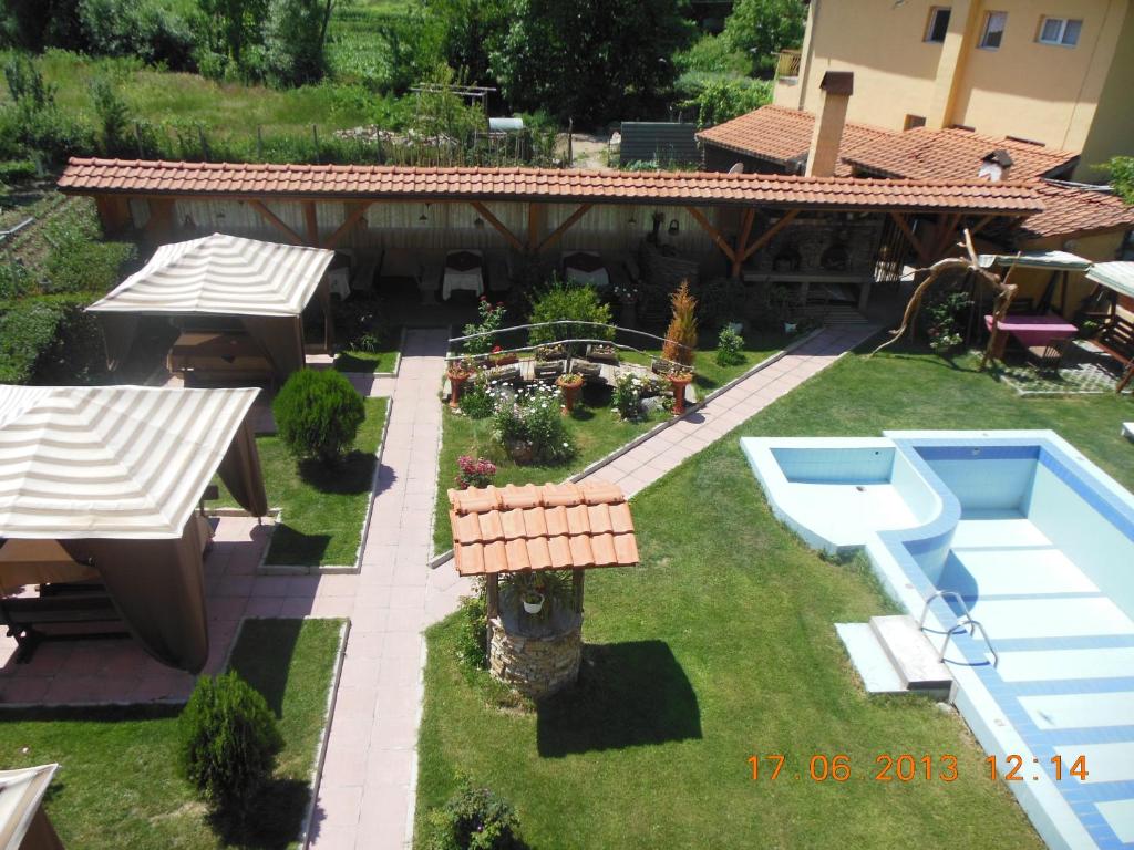 Zahrada ubytování Sharkov Family Hotel