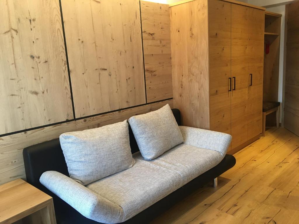Posezení v ubytování Hotel Tyrolis