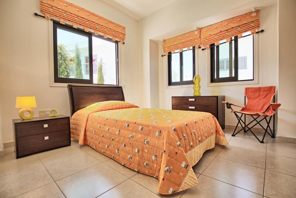 Postel nebo postele na pokoji v ubytování Villa Anatoli - Cape Greco