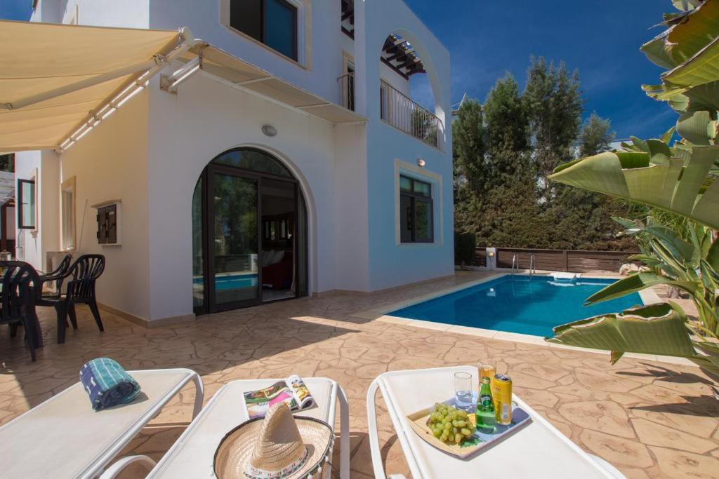 Bazén v ubytování Villa Anatoli - Cape Greco nebo v jeho okolí