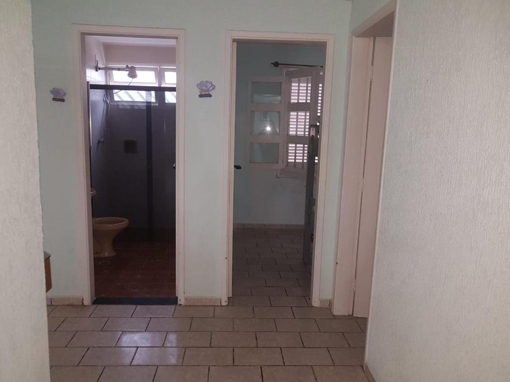  Casa a 200 metros da praia Peruíbe