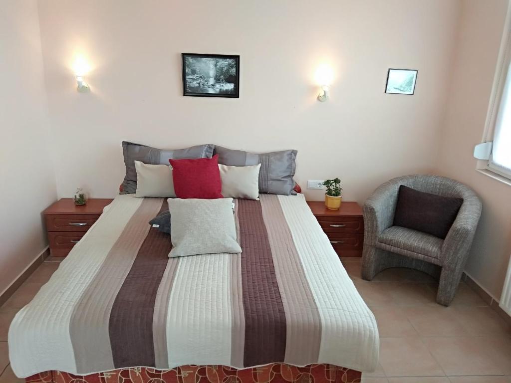 Yellow Apartmanház 9740 Bük, TULIPÁN U1 kép - 1