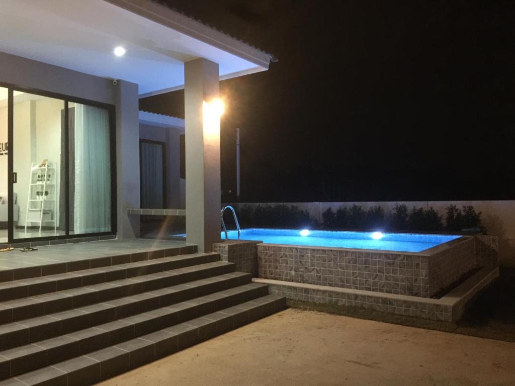 The Chaleur Pool Villa - Three-Bedroom House