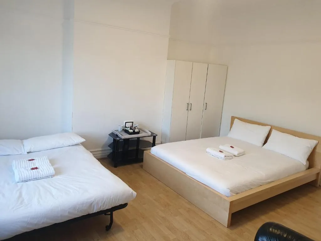 Apartment with easy access to London's famous attractions, Londra, Marea Britanie