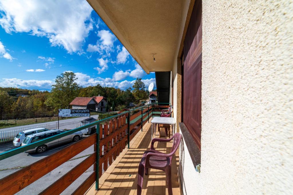 Balkón nebo terasa v ubytování Guest house Padine Zlatibora