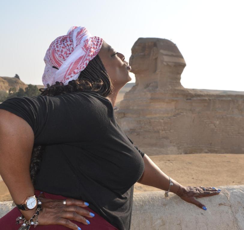 Pyramid Giza city inn