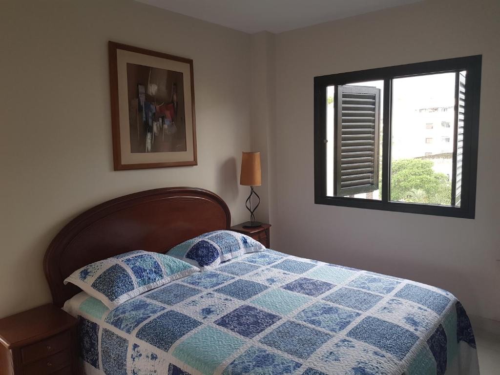  COBERTURA DUPLEX 4 QUARTOS GUARUJA