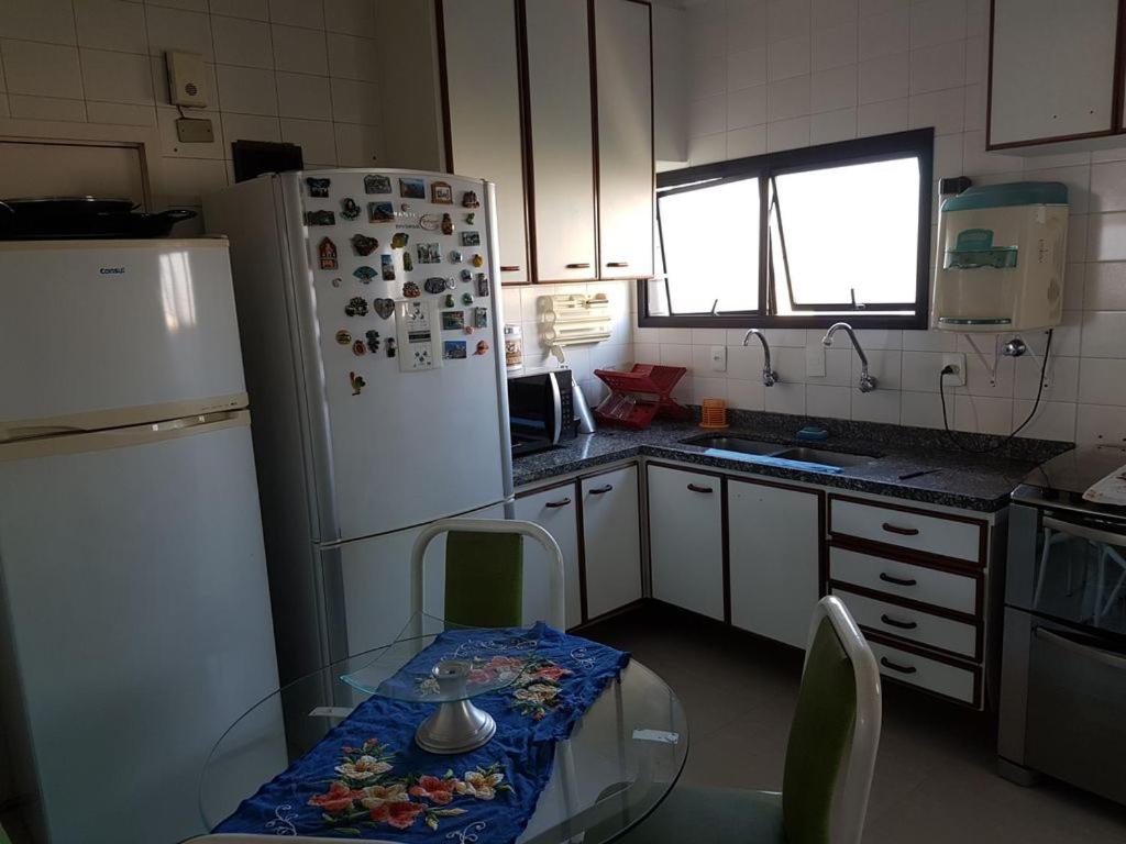  COBERTURA DUPLEX 4 QUARTOS GUARUJA