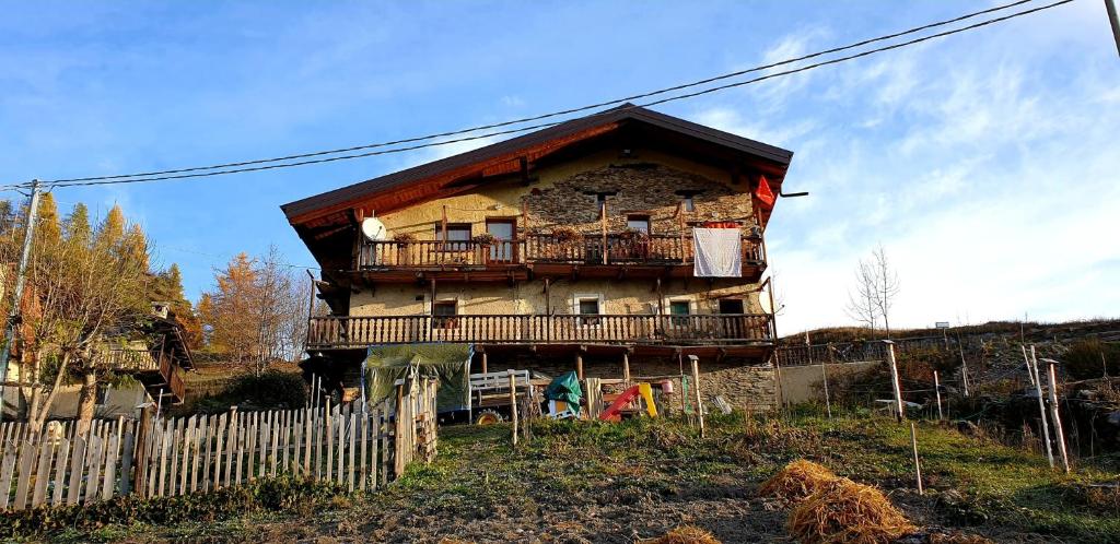 Budova, kde se bed and breakfast nachází