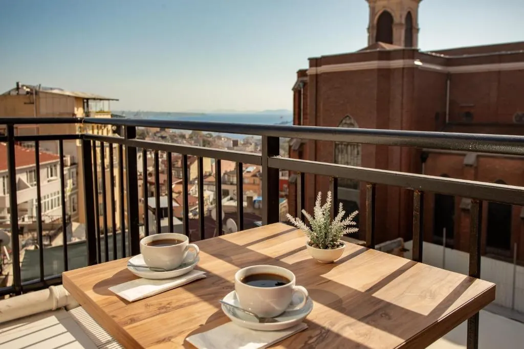 West Palace Hotel, Istanbul, Turcia