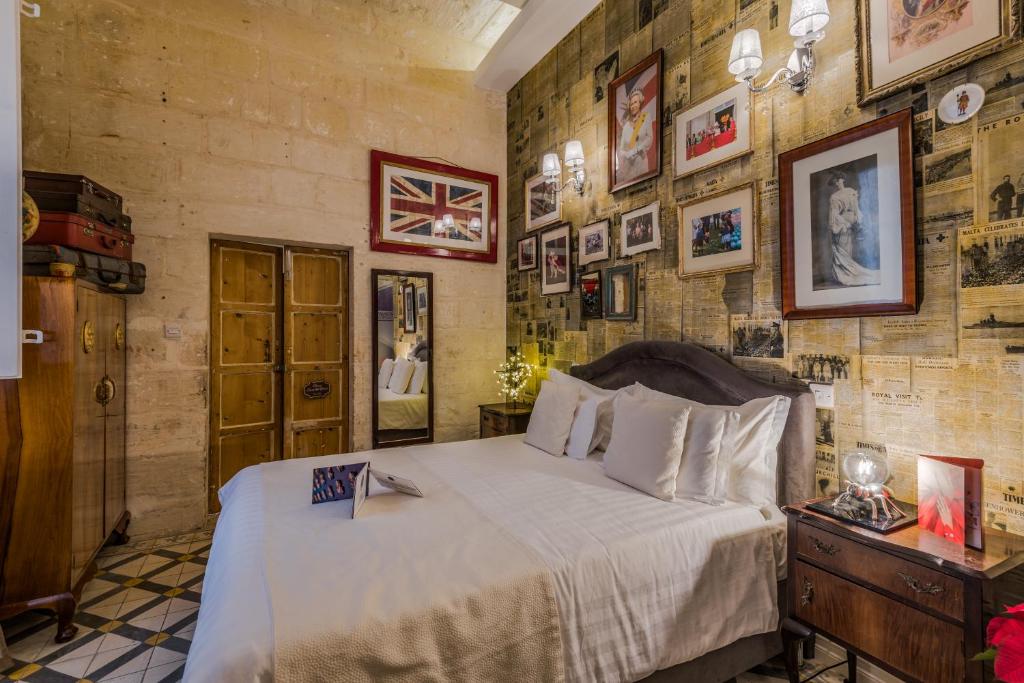 Postel nebo postele na pokoji v ubytování Valletta Lucente Guest House