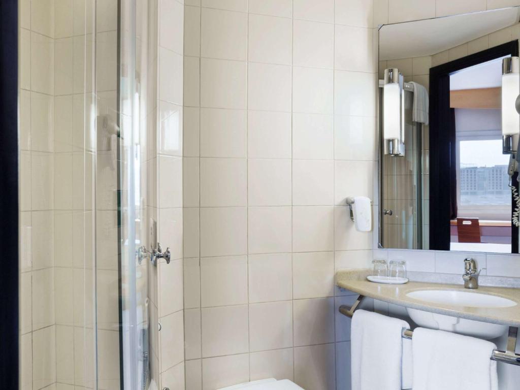 Koupelna v ubytování ibis Muscat