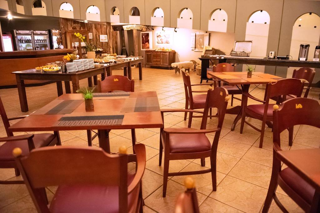  Tenondé Park Hotel
