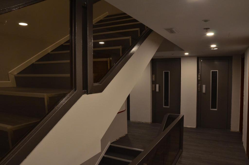 Boutique Urban Madrid Génova - Resim 31