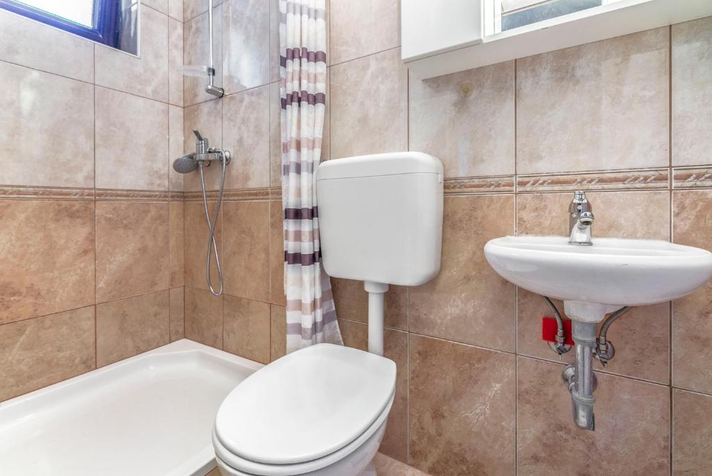 Koupelna v ubytování Apartments Vera Savic