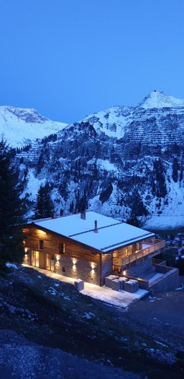 Nespecifikovaný výhled na hory nebo výhled na hory při pohledu z bed and breakfast