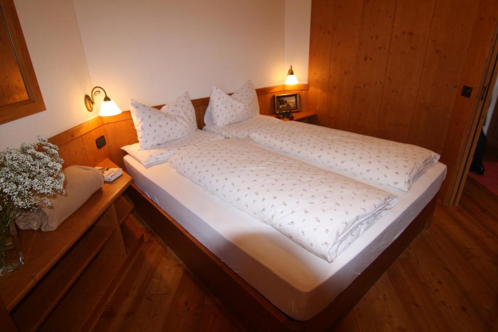 Postel nebo postele na pokoji v ubytování Residence Mairhofer