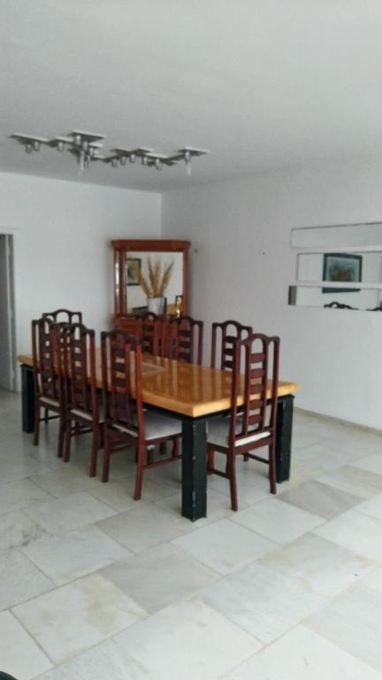  Apartamento pitangueiras