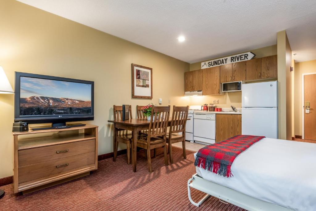 Grand Summit Hotel photo