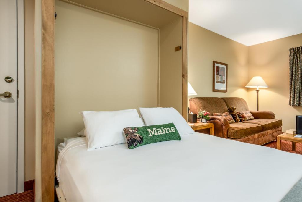 Grand Summit Hotel photo