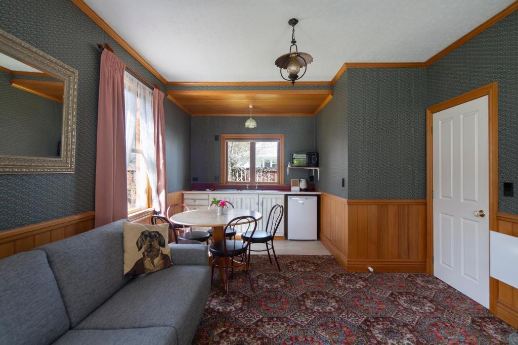 Settlers Cottage Motel - 两居室小屋