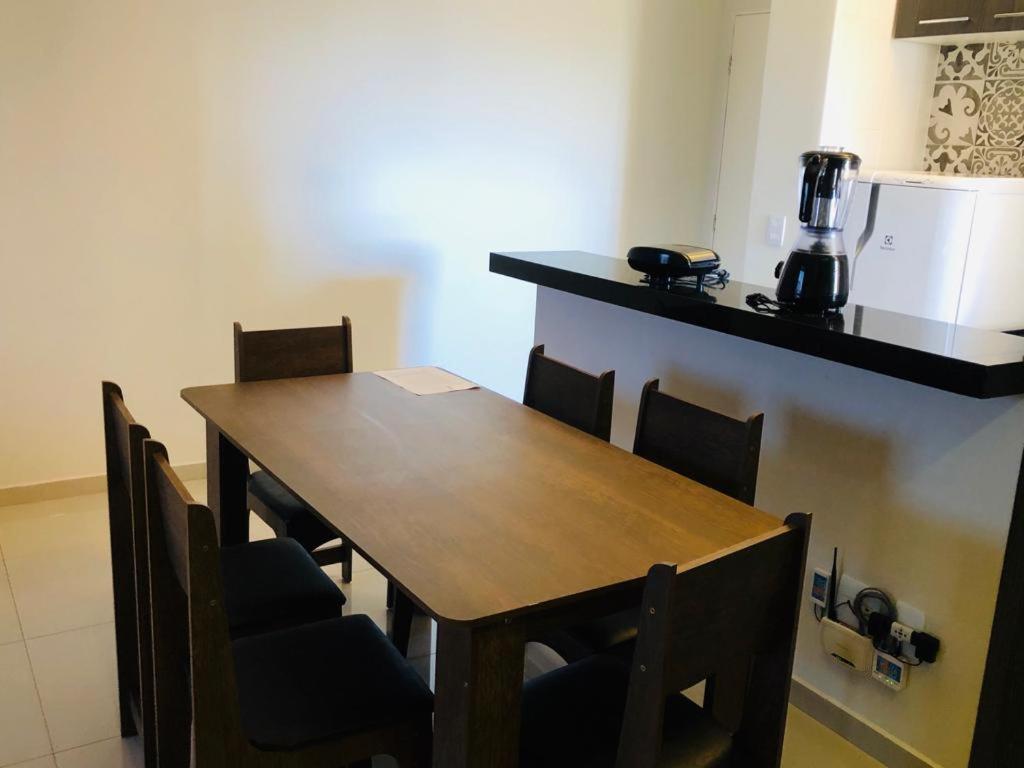  Apartamento com piscina !!!!