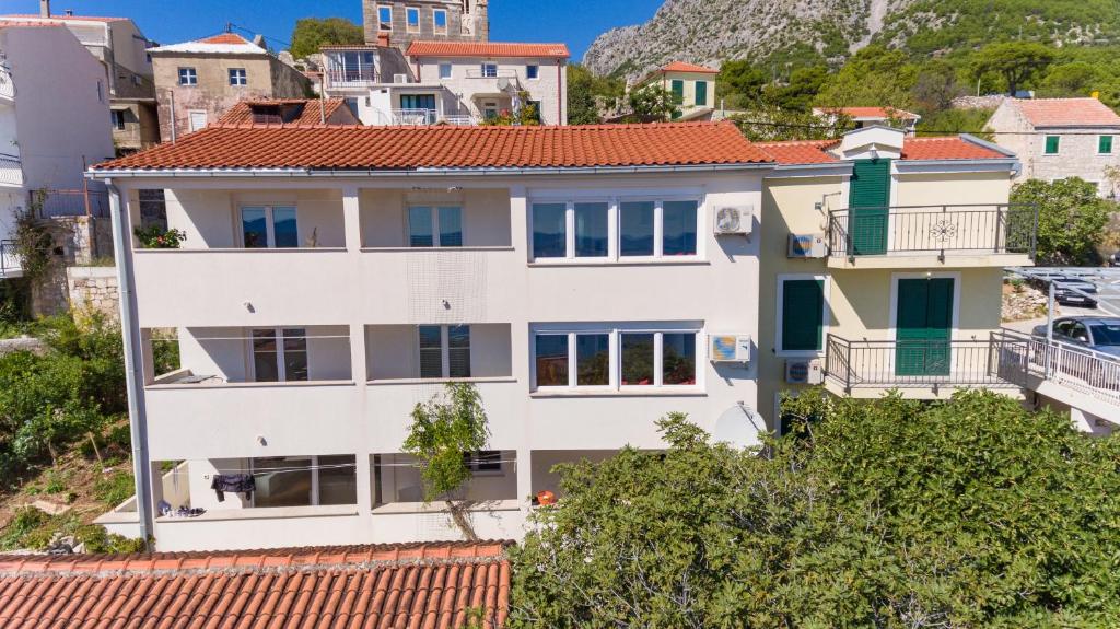 Budova, kde se apartmán nachází