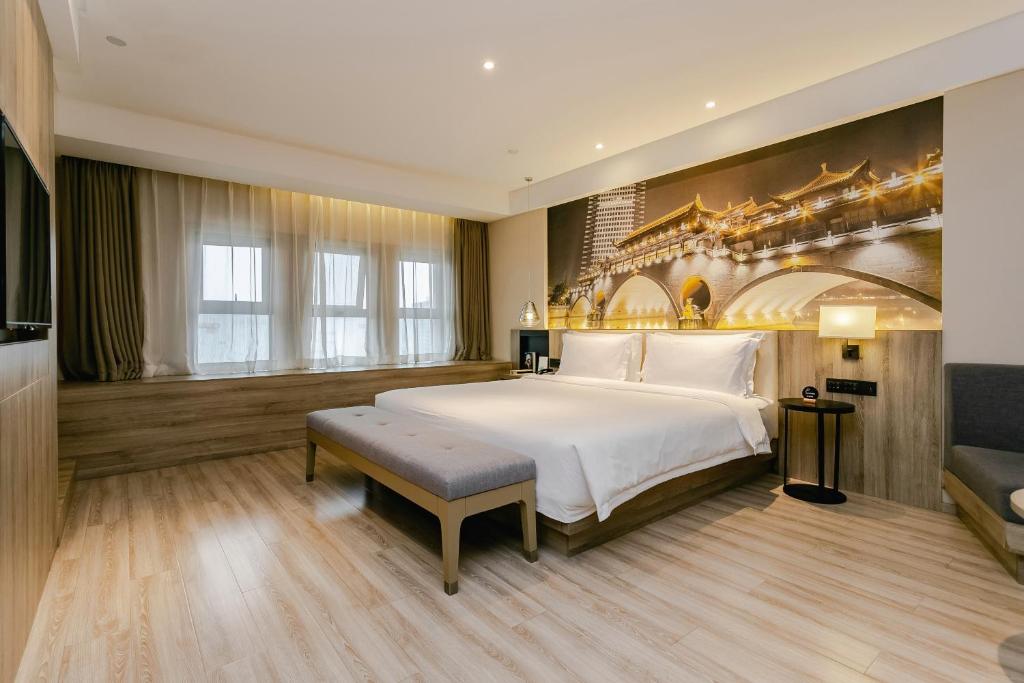 Postel nebo postele na pokoji v ubytování Atour Hotel Chengdu Shuangliu International Airport