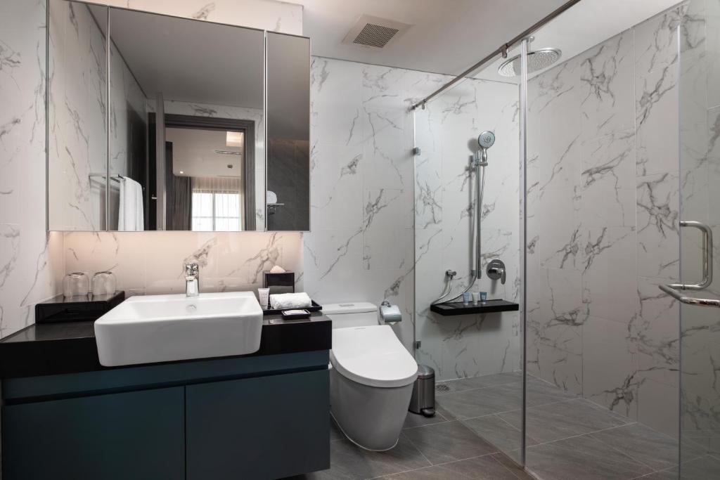 Oakwood Residence Hanoi - 14