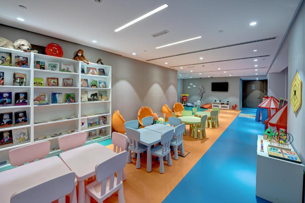 Un lugar para sentarse en The Act Hotel Sharjah